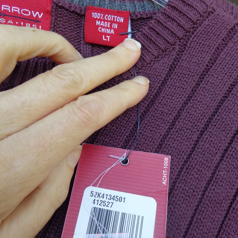 Last Chance❌ NWT Mens Arrow Sweater w/ stripe LT - Picture 8 of 10